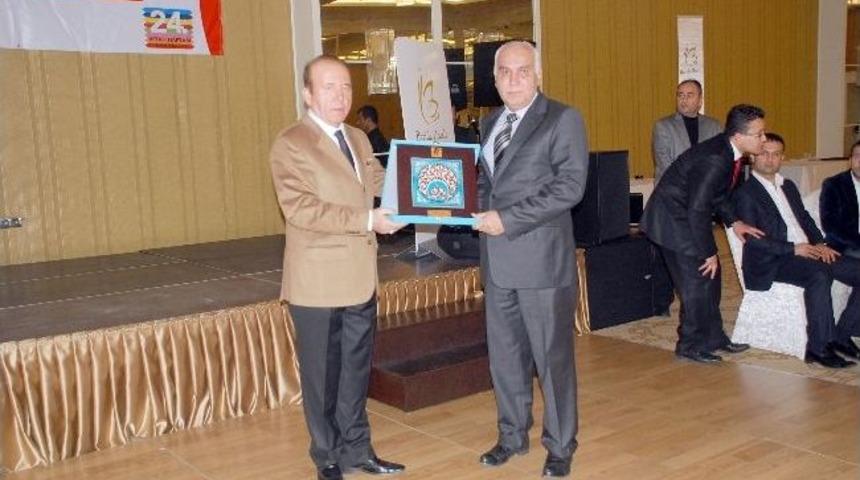 Vergi Rekortmenlerine Plaket