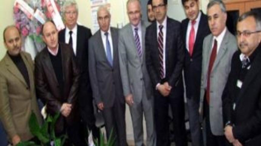 Ak Parti&rsquo;den Şube M&uuml;d&uuml;r&uuml;ne Ziyaret