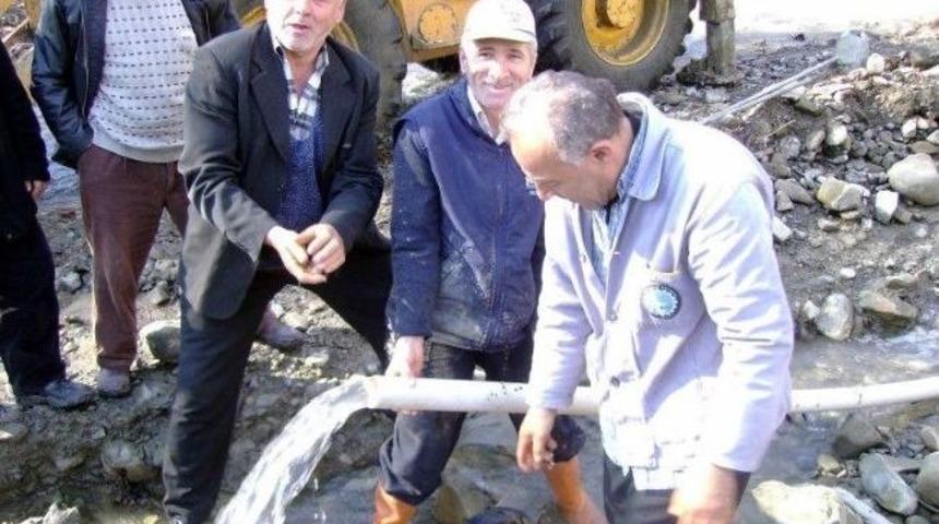 U&ccedil;makdere K&ouml;y&uuml;&rsquo;n&uuml;n Su Sorunu &Ccedil;&ouml;z&uuml;ld&uuml;