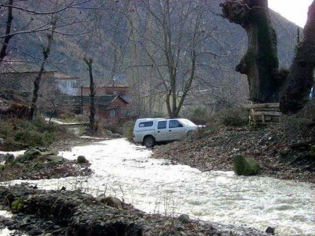 Uçmakdere Köyü’nün Su Sorunu Çözüldü