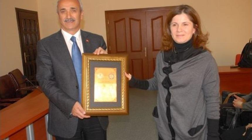 Vali Şahin'den &ldquo;temizlik Ellerimizde&rdquo; Projesine Teşekk&uuml;r