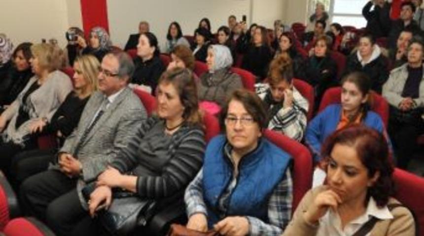 İzmit Belediyesi Okullara Desteğini S&uuml;rd&uuml;r&uuml;yor