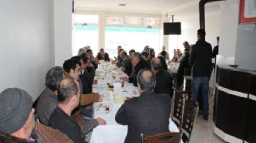 Esnaf Toplantıları S&uuml;r&uuml;yor