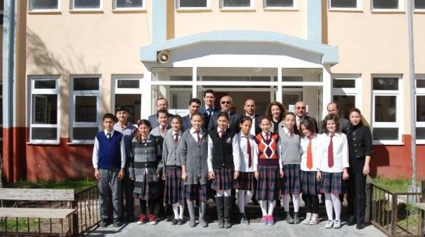 İlk Kez U&ccedil;ağa Binmenin Mutluluğunu Yaşıyorlar