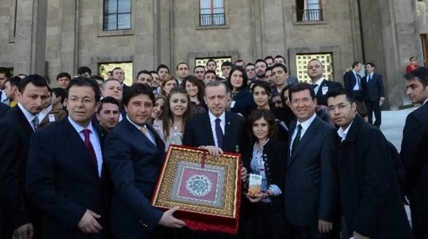 Başbakan Erdoğan&rsquo;a Nazilli Belediyespor Forması