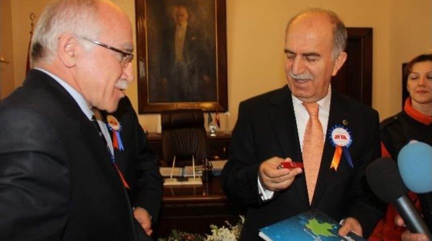 Vali Harput: &ldquo;bir Can Kurtarmanın Bedeli Hi&ccedil;bir Şey &Ouml;l&ccedil;&uuml;lmez&rdquo;