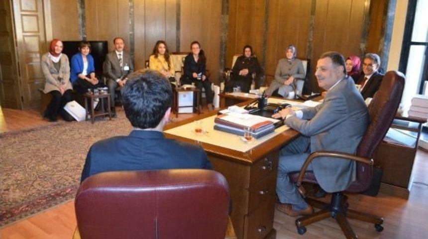 Pakdil&rsquo;den Kentsel D&ouml;n&uuml;ş&uuml;m Yorumu