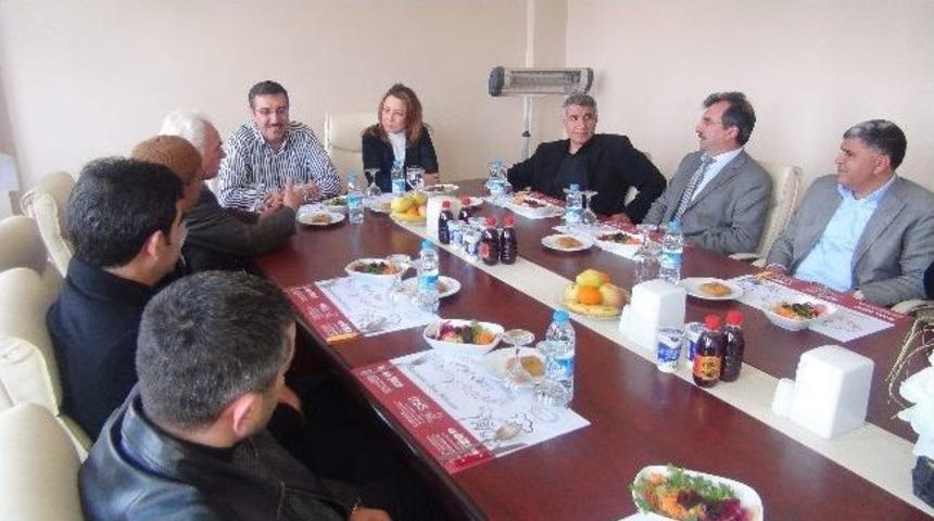 Ak Parti Milletvekili &Ccedil;alık Hatunsuyu&rsquo;nu Ziyaret Etti