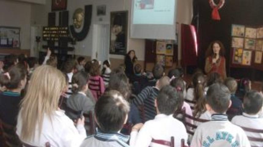 &Ouml;ğrenciler Atık Yağ Topluyor