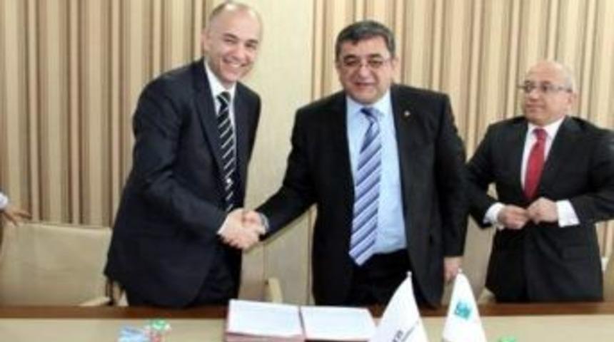 Kırşehir Ticaret Odası İle Teb, Kredi Anlaşması İmzaladı