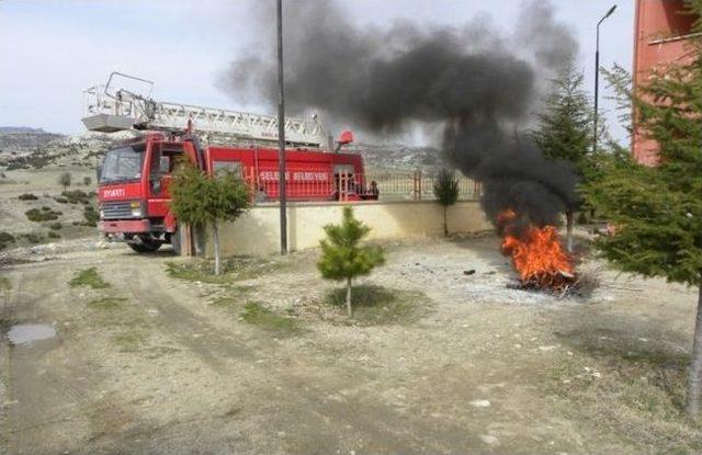 Selendi'de Yangın Tabikatı Gerçeği Aratmadı