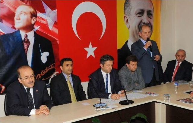 Trabzon Ak Parti Merkez İlçe, Başkan Gümrükçüoğlu’nu Ağırladı