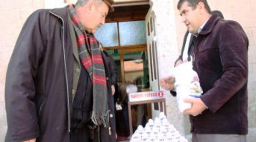 Defterdarlıktan Cemaate Ceviz Ezmesi