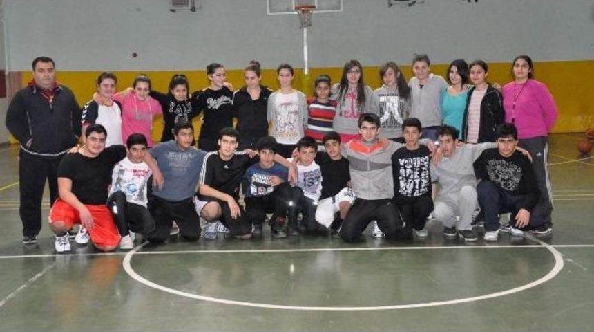 12 Dabo Malatya Basketbol Okulu Eğitim &Ccedil;alışmaları