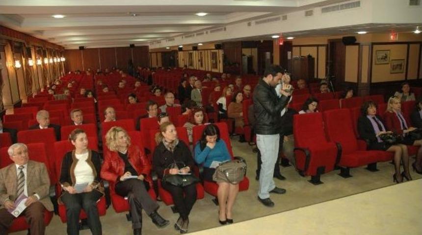 'ailenin Korunması Ve Kadına Karşı Şiddetin &Ouml;nlenmesi' Semineri