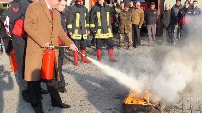Kırklareli İtfaiye M&uuml;d&uuml;rl&uuml;ğ&uuml;&rsquo;nce Yangın Tatbikatı Yapıldı