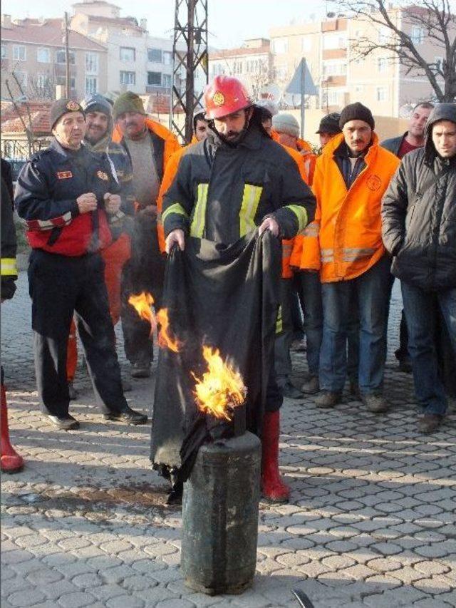 Kırklareli İtfaiye Müdürlüğü’nce Yangın Tatbikatı Yapıldı