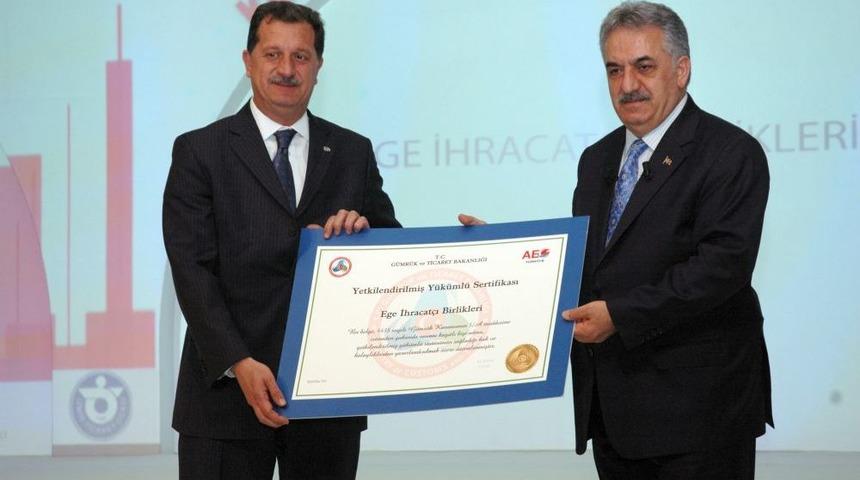 &lsquo;Yerinde G&uuml;mr&uuml;kleme&rsquo; Ile Sınır Kapılarındaki TIR Kuyrukları Bitecek