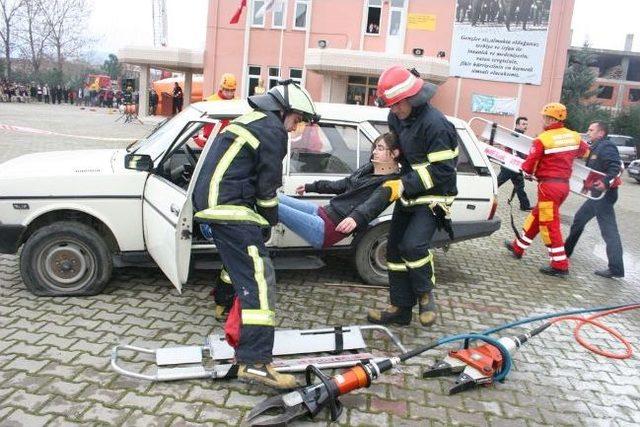 İnegöl'de Nefes Kesen Tatbikat