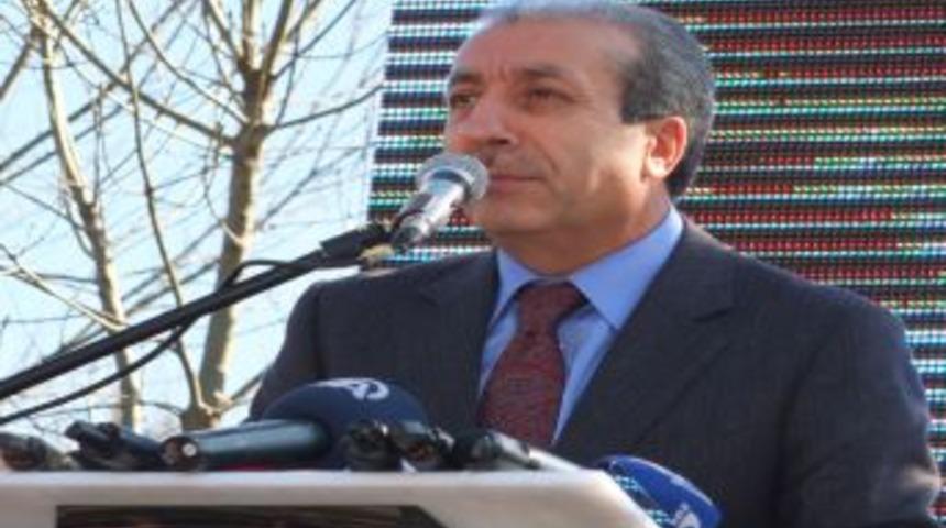 T&uuml;rkiye'nin &Ccedil;&ouml;pe Attığı Ekmek, Ihra&ccedil; Ettiği Buğdaydan Fazla