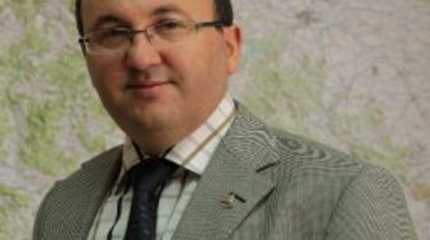 Genel Sekreter Yılmaz &Ouml;zmen: