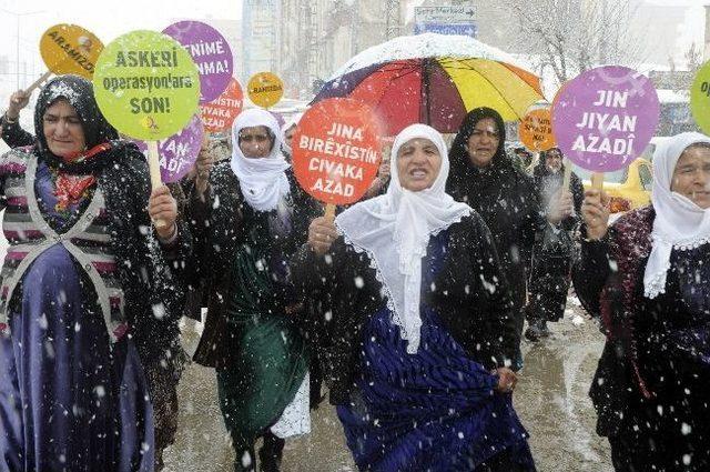 Yüksekovalı Kadınlar Ap’ye Faks Çekti