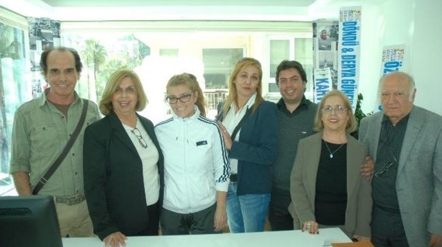 Side Diş Polikliniği T&ouml;renle Hizmete Girdi