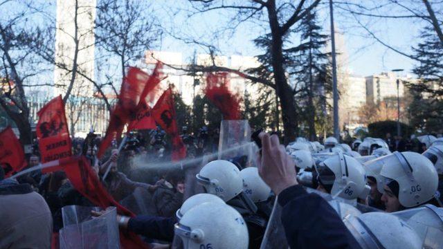 ABD Dışişleri Bakanı John Kerry’nin Protesto Edilmesi