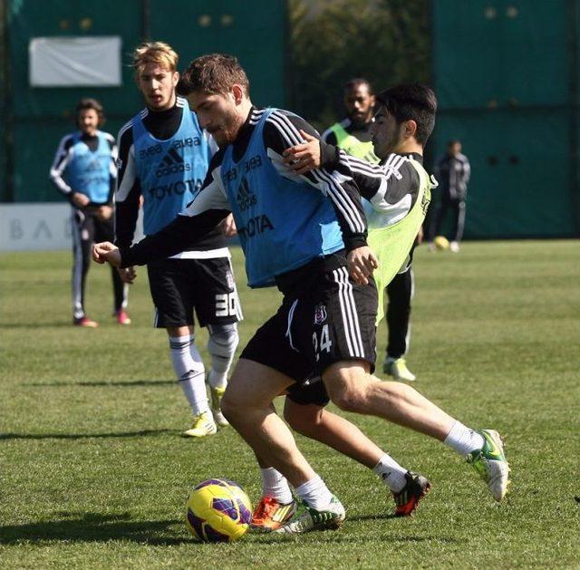 Beşiktaş'ta Derbi Hazırlıkları Sürüyor