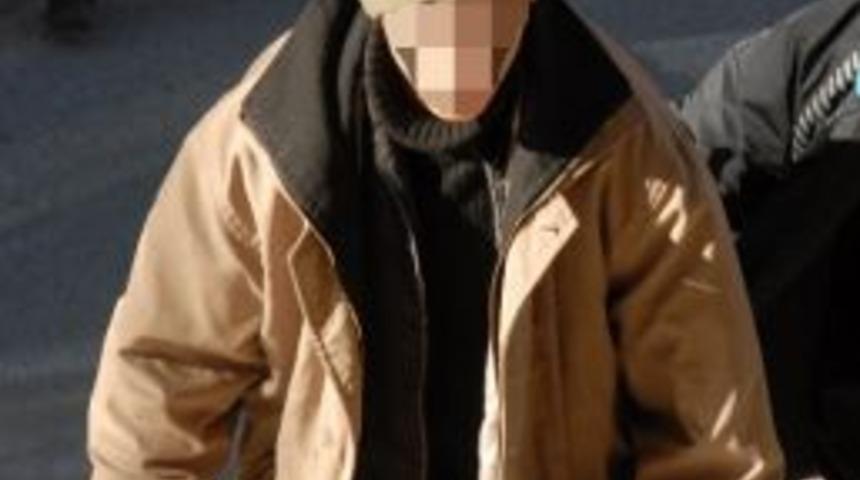 İlk Defa Tutuklandı