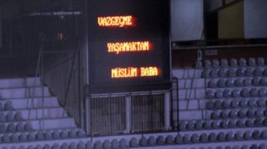 19 Mayıs Stadyumu&rsquo;nda M&uuml;sl&uuml;m G&uuml;rses&rsquo;e Destek