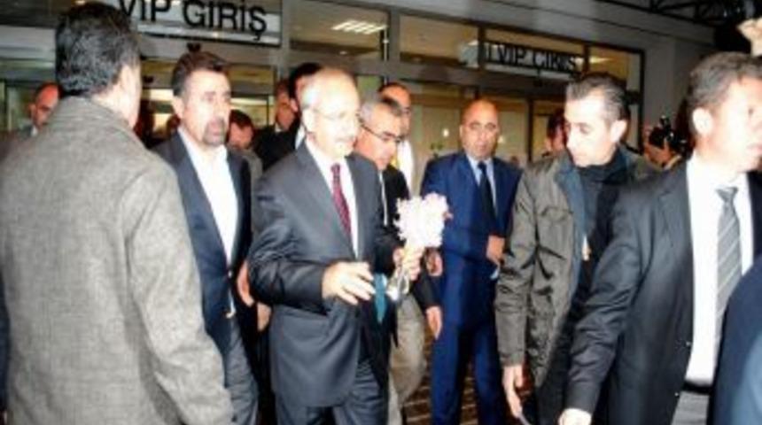 CHP Lideri Kılı&ccedil;daroğlu İzmir'de