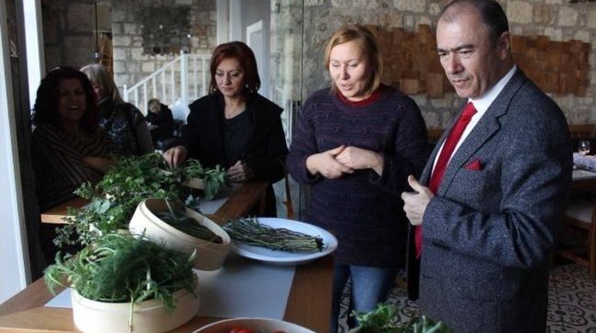 Urla, Ot Festivali&rsquo;ne Hazırlanıyor