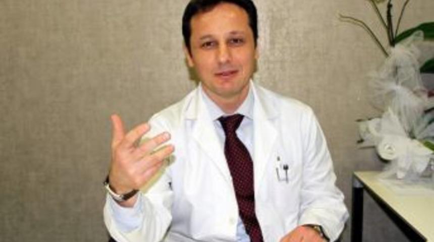 Koyu Renkli G&ouml;zl&uuml;klerin G&ouml;ze Zararları