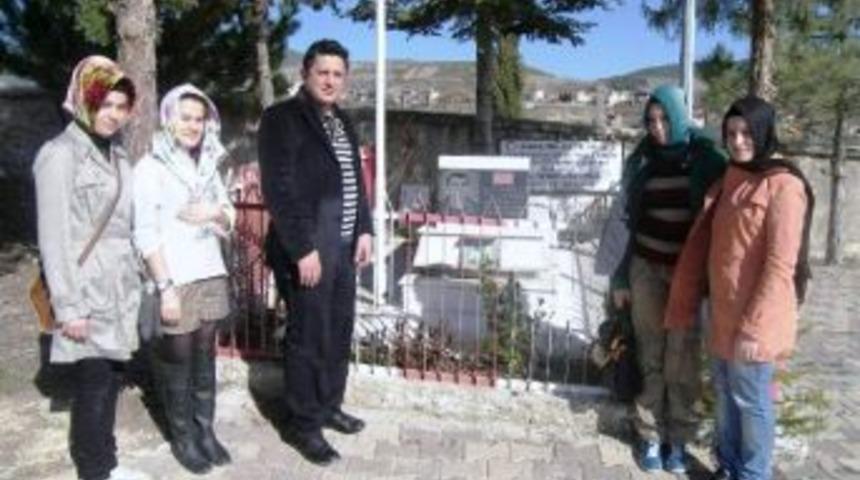 Şehit Ailesine Anlamlı Ziyaret