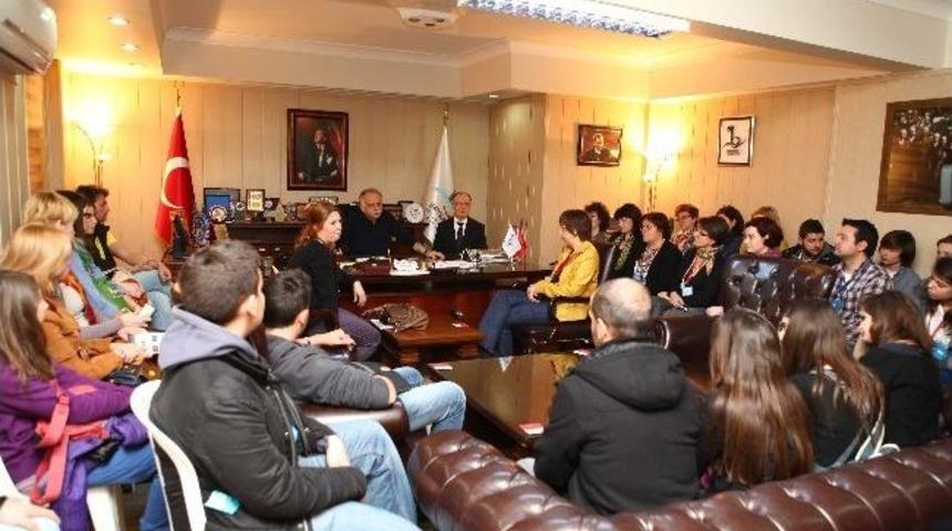 Comenius &Ouml;ğrencileri Bayraklı&rsquo;da Ağırlandı