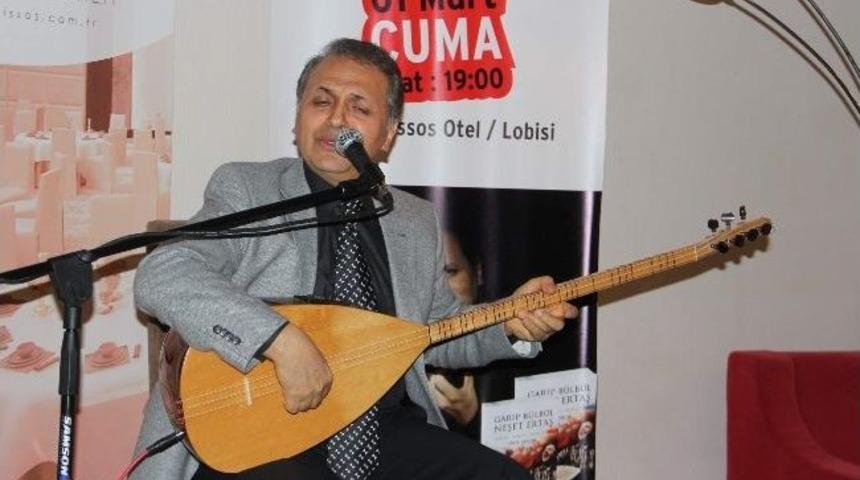 Neşet Ertaş Eserleri İle Anıldı