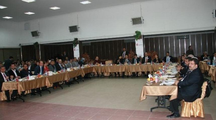 Iğdır&rsquo;da Vergi Rekortmenleri &Ouml;d&uuml;llendirildi