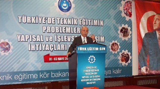 Mesleki Ve Teknik Eğitimin Sorunları Masaya Yatırıldı