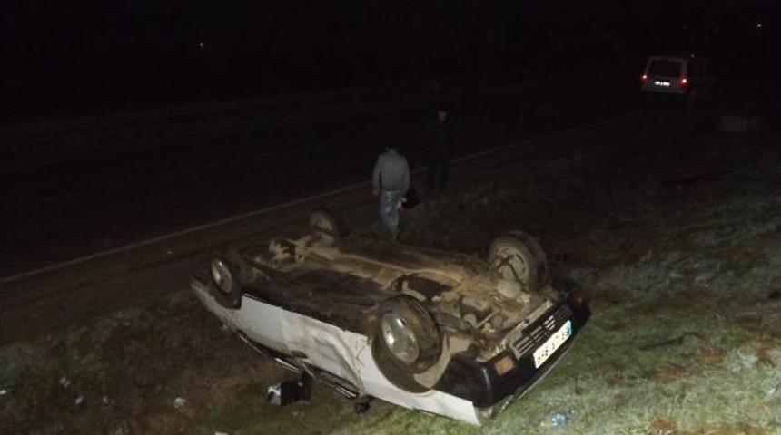 Ehliyetsiz S&uuml;r&uuml;c&uuml; &Ouml;d&uuml;n&ccedil; Otomobil İle Kaza Yaptı