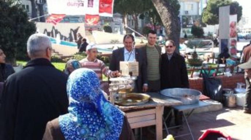 Sp, Aliağa'da Necmettin Erbakan İ&ccedil;in Lokma Hayrı Yaptı