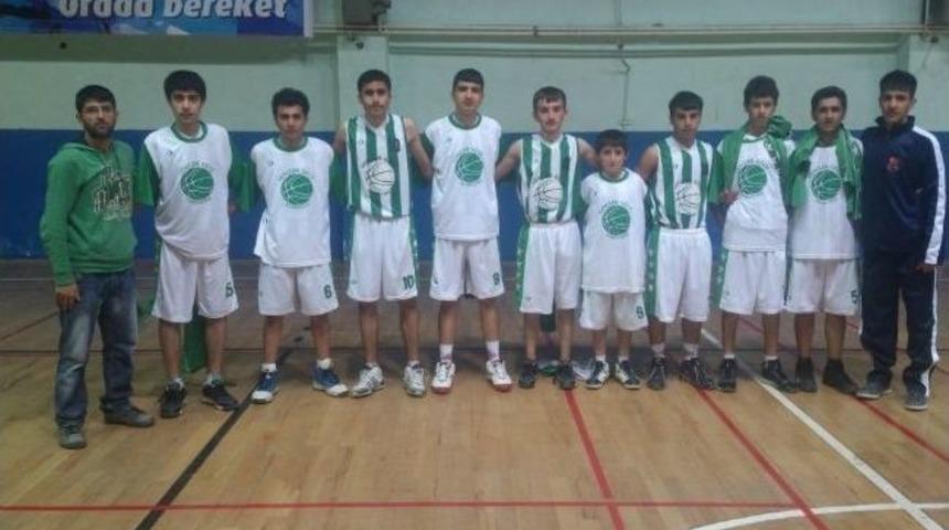Basketbol Ma&ccedil;ında Tarihi Fark