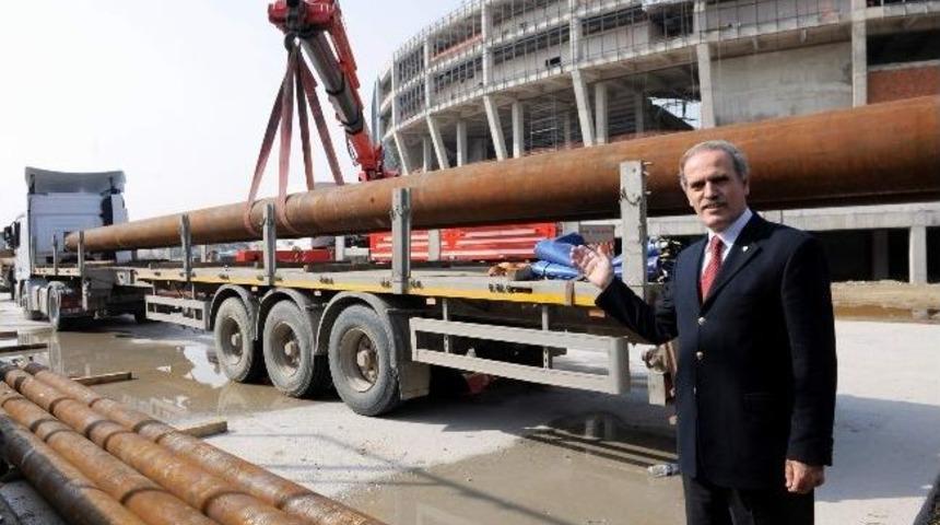 Timsah Arena'nın Kaplaması Başladı