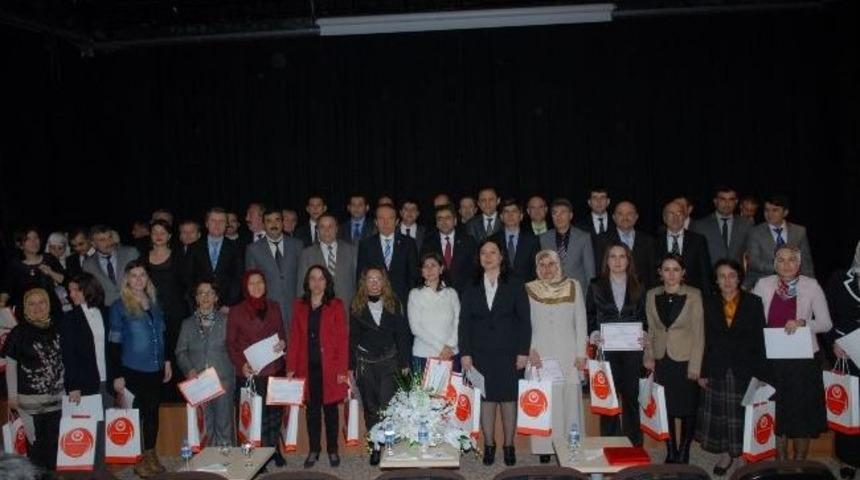 Sınıf &Ouml;ğretmenleri Sertifikalarını Aldı