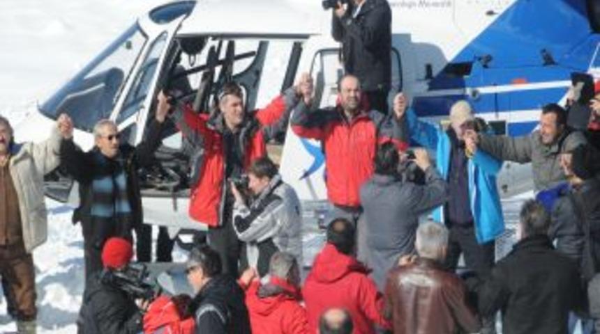 32 HES'in Kurulacağı İkizdere Vadisi&rsquo;nde Kar Y&uuml;r&uuml;y&uuml;ş&uuml; Yapıldı