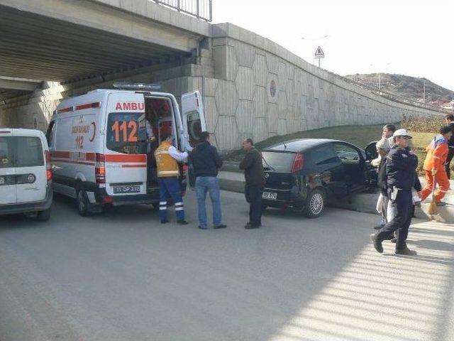 Bozüyük'te Trafik Kazası, 1 Yaralı