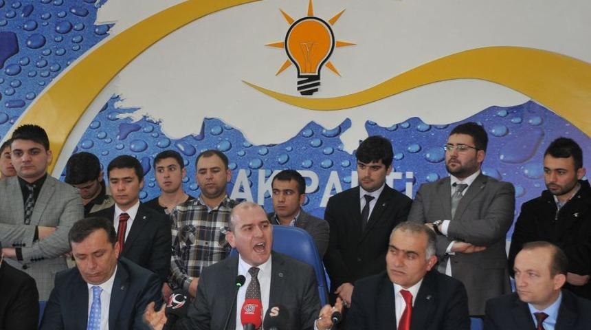 Soylu: Sivil Toplum &Ouml;rg&uuml;tleri &Ccedil;&ouml;z&uuml;m S&uuml;recinde Elini Taşın Altına Koymuyor