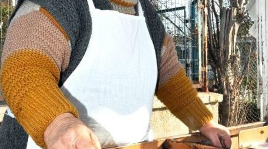 Ekmek Arasına Sığan 38 Yıl