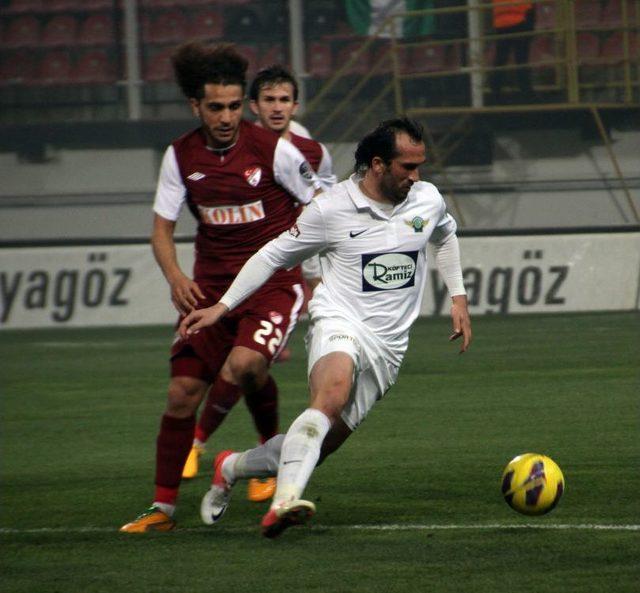 Akhisar Belediyespor: 0 - Sanica Boru Elazığspor: 1