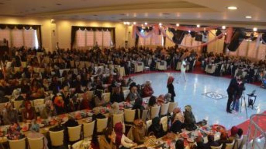 Talha Uğurluel Niğdelilere Kanuni Sultan S&uuml;leyman'ı Anlattı